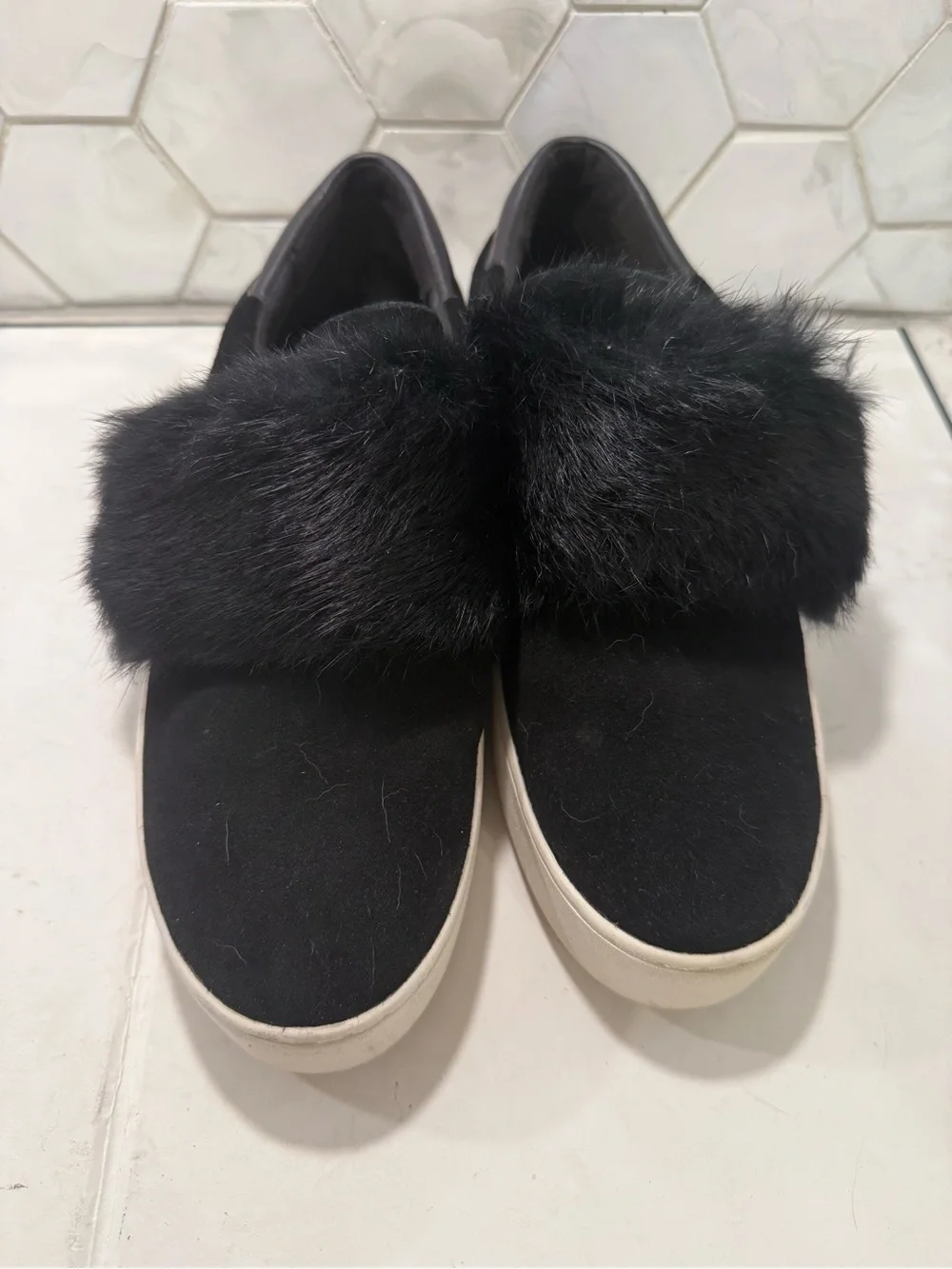 Michael Kors Maven Black Suede Slipon Sneakers Fur Cuff Sz 8.5 Chic Comfort